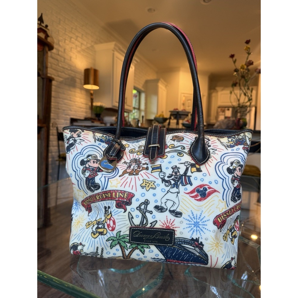 Disney‎ Dooney & Bourke Cruise Line Mickey Mouse White Red Sketch Purse Tote Bag